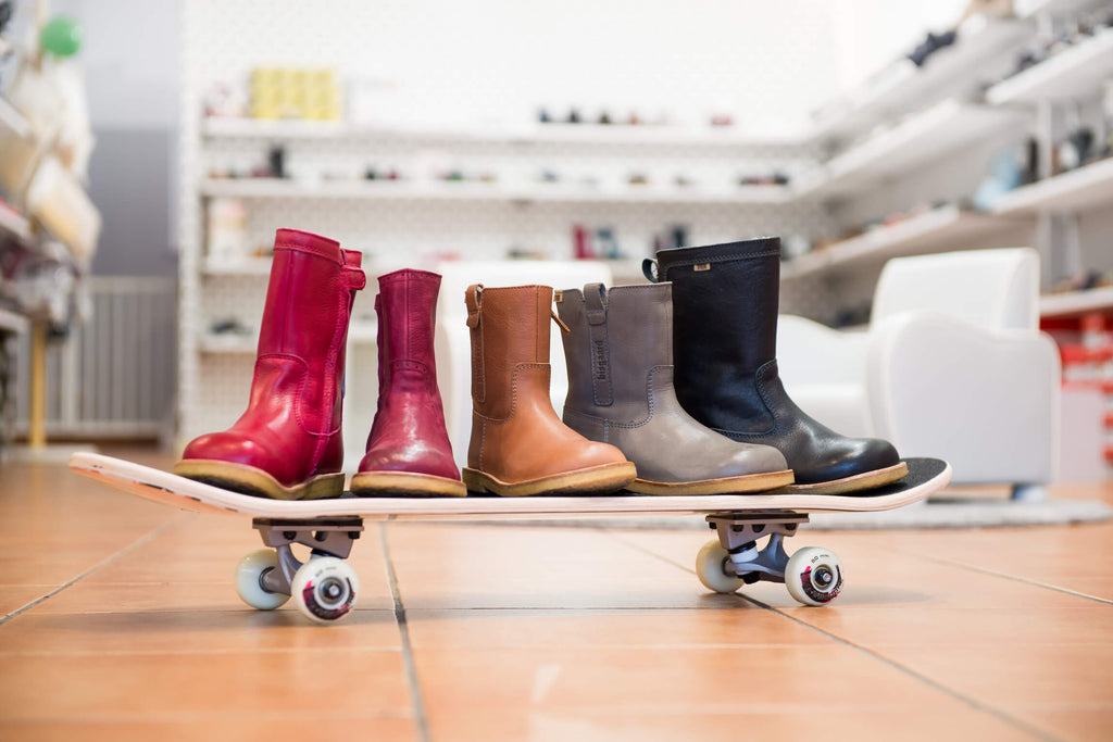 Nach dem barfuß Laufen: was ist für Kinderfüße am besten?